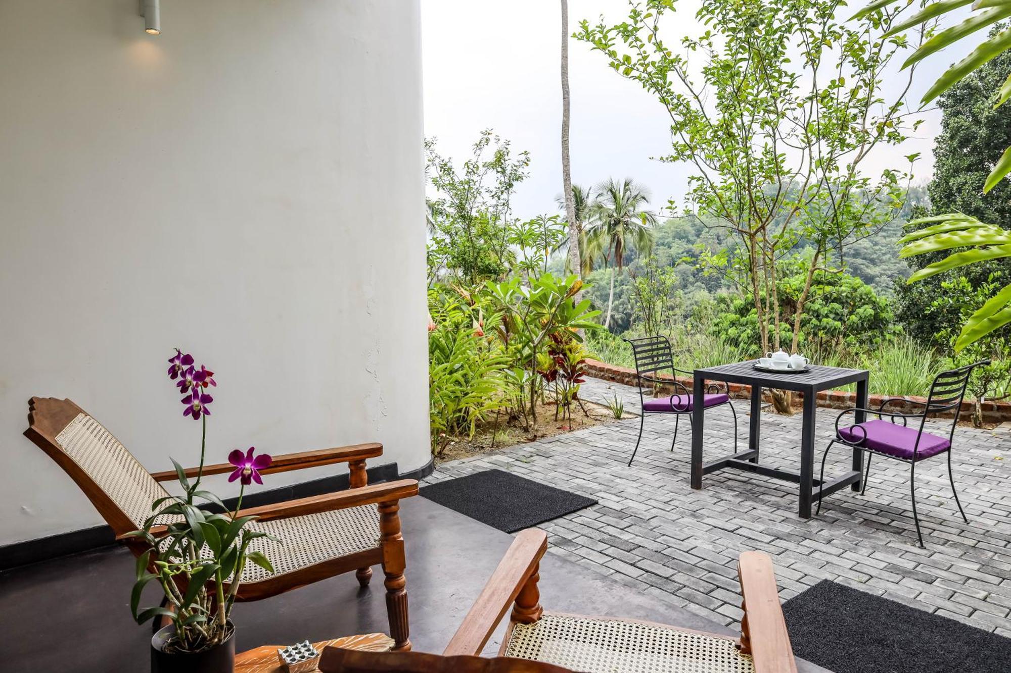 The Flame Tree Estate & Hotel Kandy Oda fotoğraf